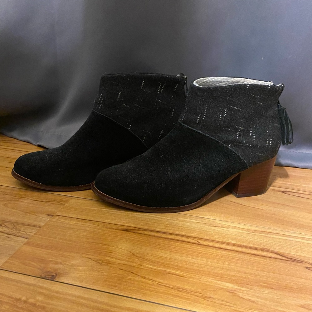 Black Suede TOMS 8.5